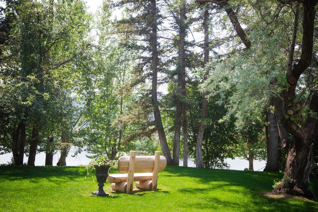 Lakeside Motel Вільямс-Лейк Екстер'єр фото
