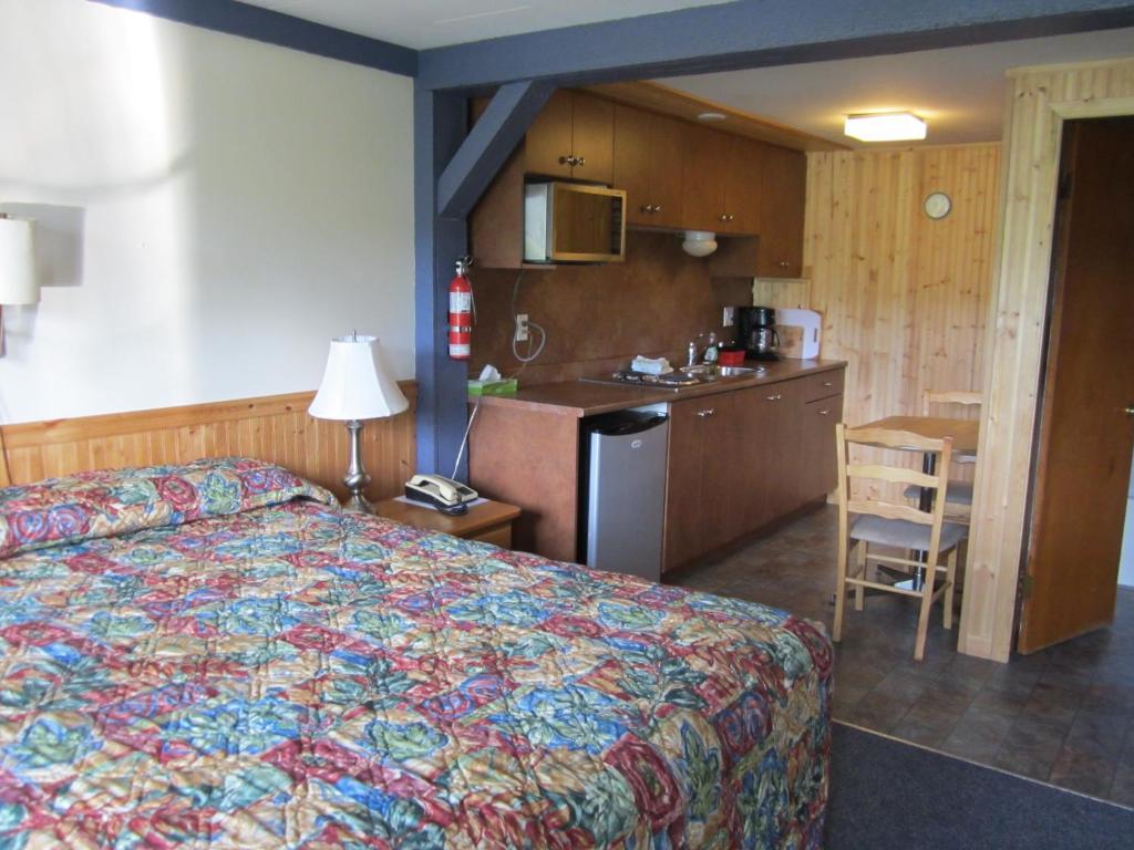 Lakeside Motel Вільямс-Лейк Номер фото